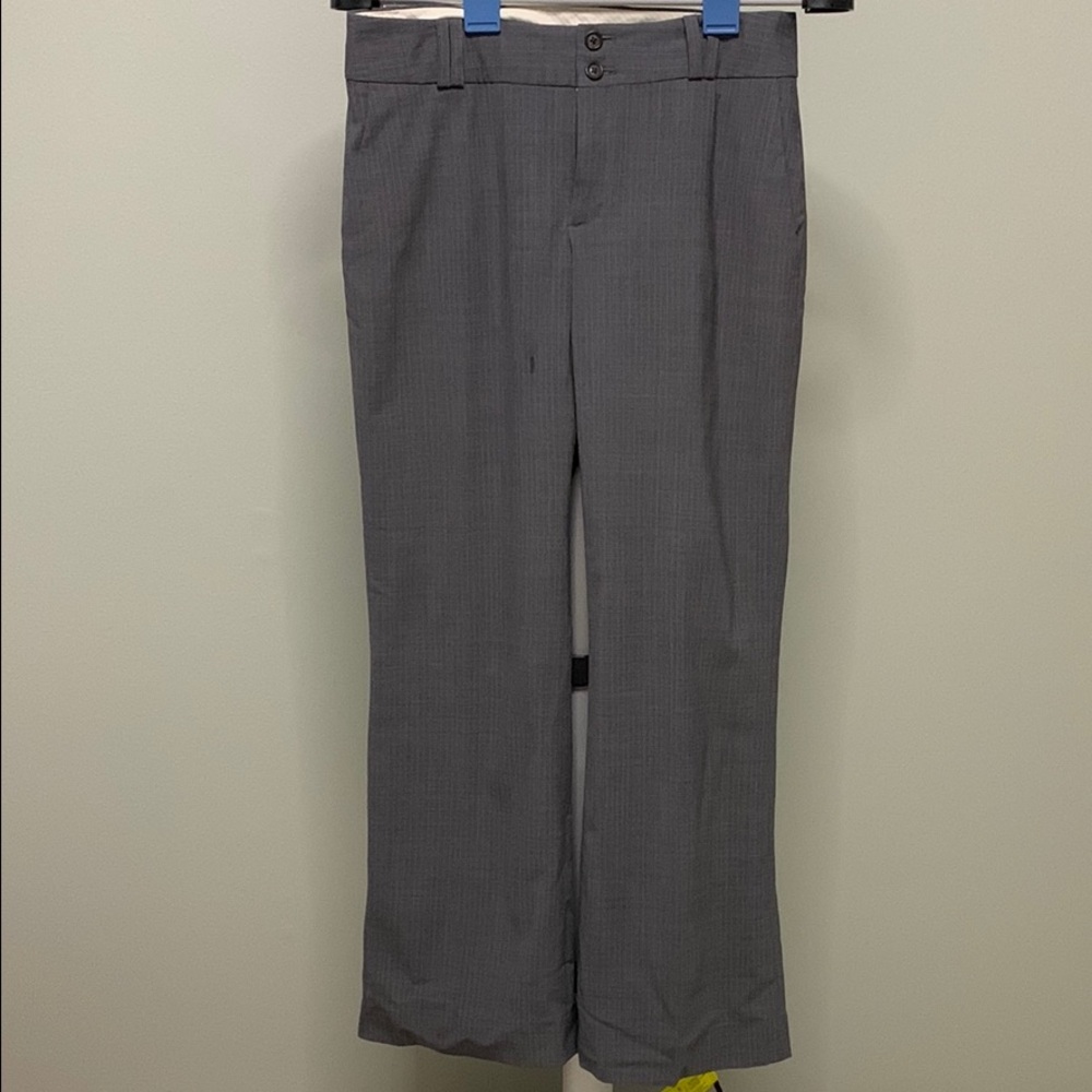 Banana Republic Gray Trousers with Wide Leg and Flat Front